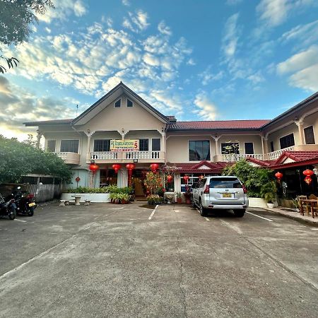 Phaythavone Hotel Pakse Exterior foto