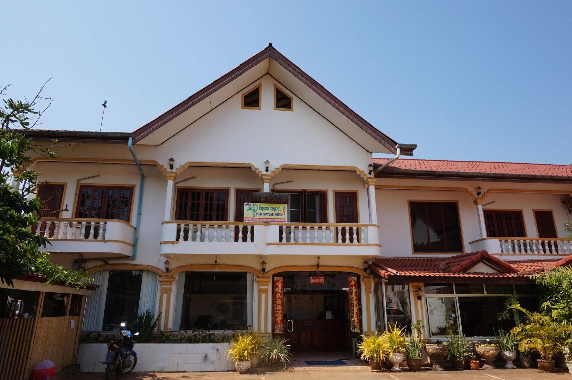 Phaythavone Hotel Pakse Exterior foto
