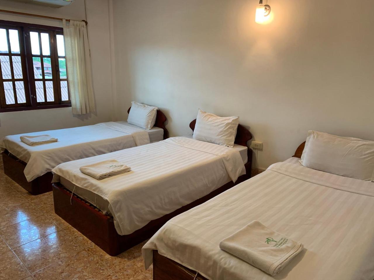 Phaythavone Hotel Pakse Exterior foto
