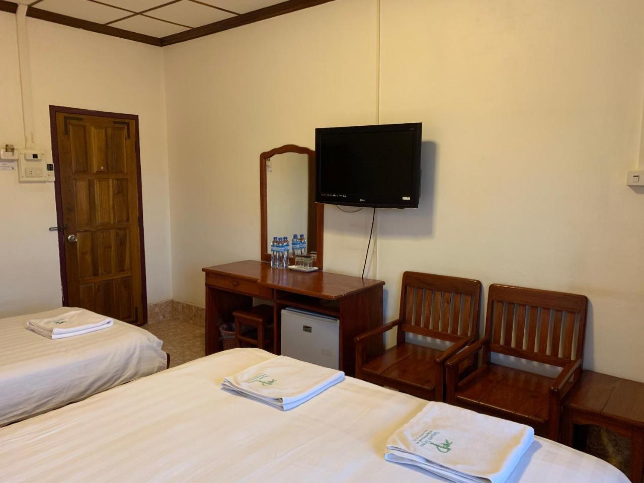 Phaythavone Hotel Pakse Exterior foto